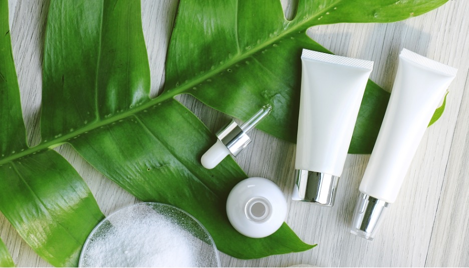 WHAT PACKAGING IS ENVIRONMENTALLY FRIENDLY? BREAKING DOWN SUSTAINABILITY TERMS